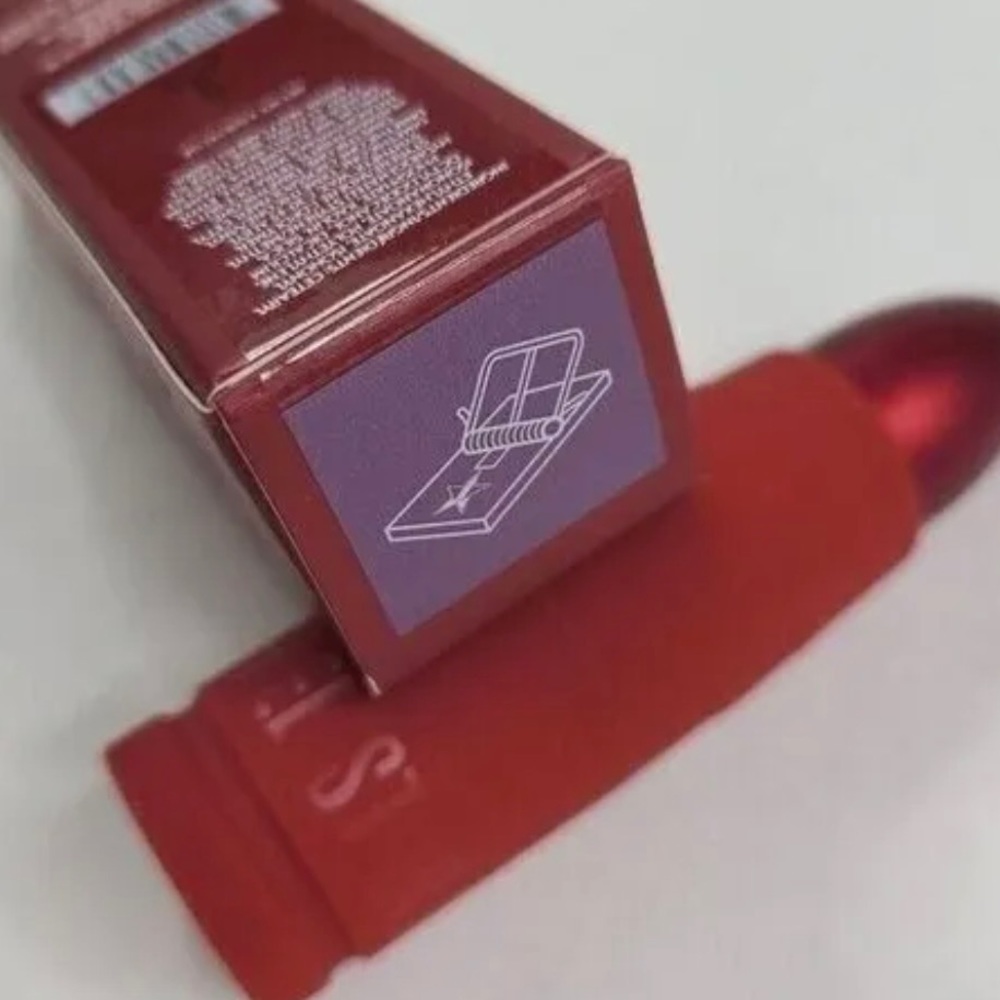 JEFFREE STAR Velvet Trap Lipstick “Mouse Trap” NEW IN BOX!!!